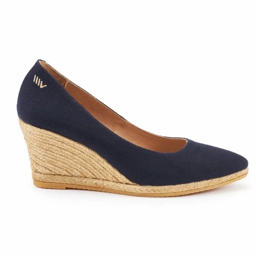 “VISCATA” Roses Canvas Espadrille Wedges